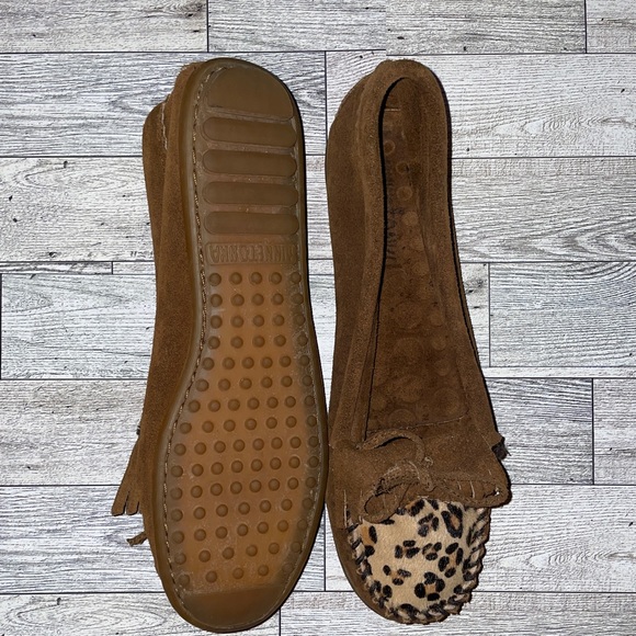 Minnetonka leopard moccasin - Picture 4 of 4